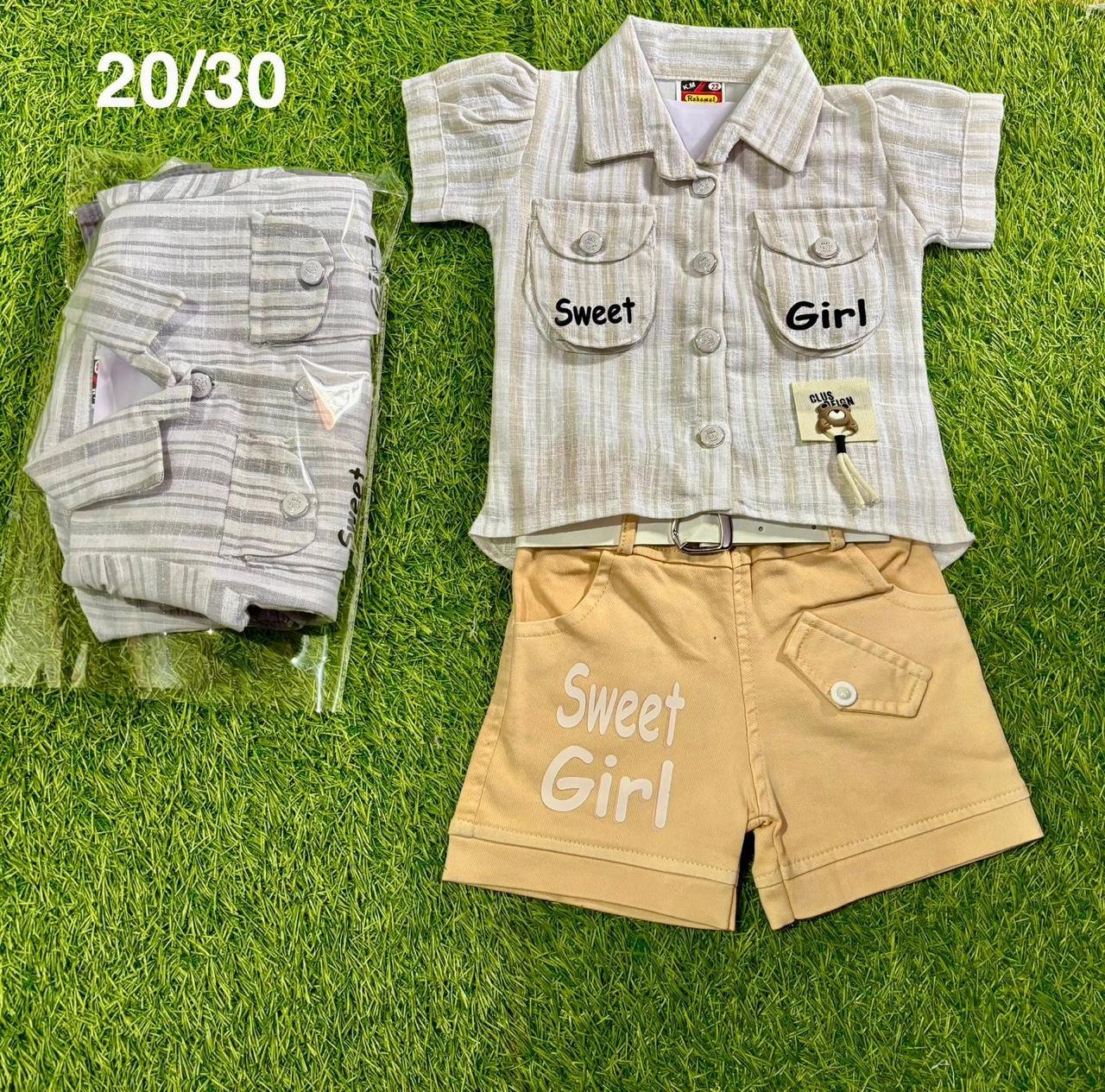 Hot pant Top 20x30